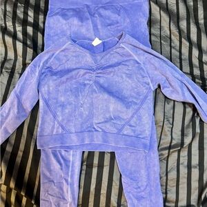 Lilac Two-Piece Active Set - Top & Leggings